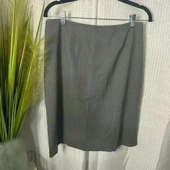 Leggiadro Women’s Size 8 Silk Stretch Gray Knee Length Pencil Skirt Workwear - Picture 1 of 5